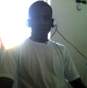 Meet your Posher, Javier